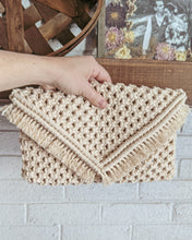 Load image into Gallery viewer, Extra large macrame clutch
