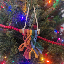 Load image into Gallery viewer, Vulva Christmas ornaments
