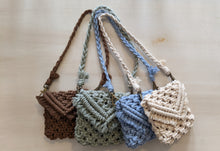 Load image into Gallery viewer, Mini macrame purse
